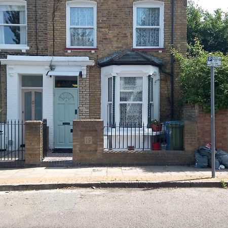 Bubblesbnb- 4 Bedroom House London Kültér fotó